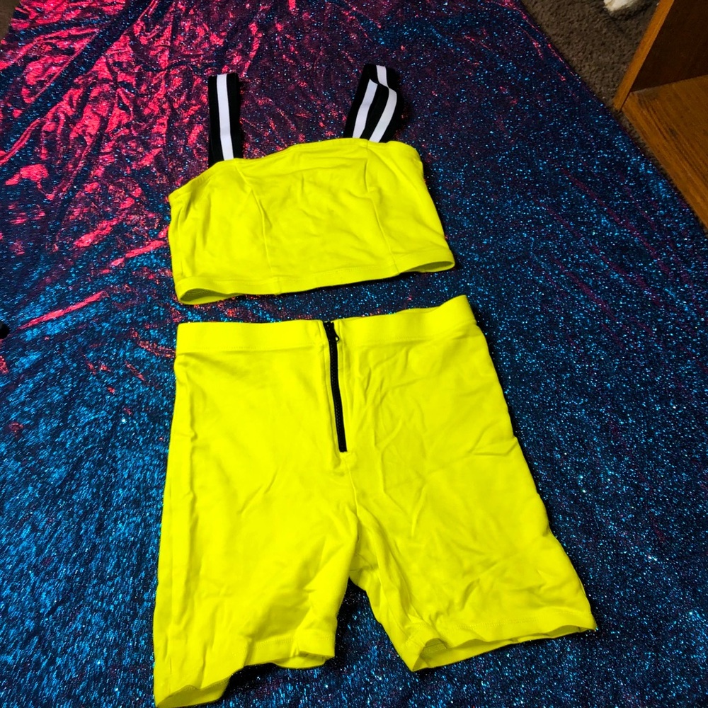Neon 2 piece biker set!